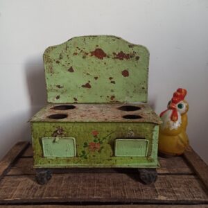 Cuisinière jouet verte