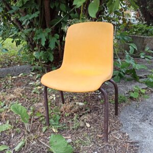 Chaise enfant jaune