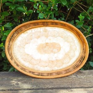 Plateau nacre rotin